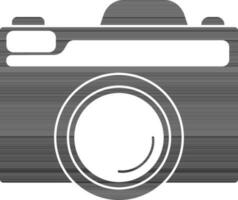 black and white illustration of a camera. vector