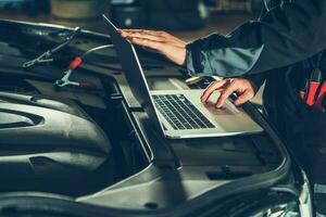 Vehicle Computer Checkup photo