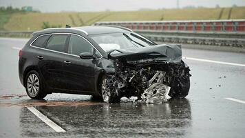 coche después un accidente foto