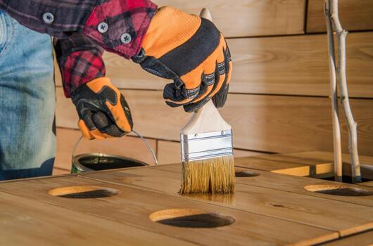 Covering Wooden Elements with Protectant photo