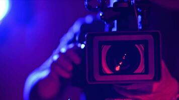 moderno digital cinema Câmera filme indústria equipamento. video