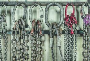 Heavy Duty Lifting Chains photo