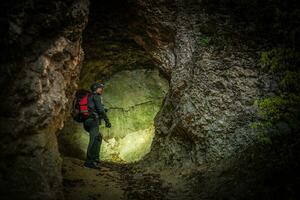 estrecho cueva expedición foto