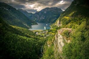 famoso fiordo de gejranger Noruega foto