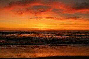 escénico tropical playa puesta de sol foto