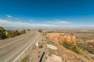 Colorado acantilado la carretera foto