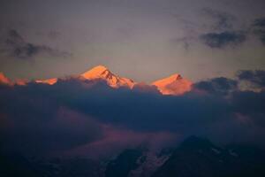 mont blanc a puesta de sol foto