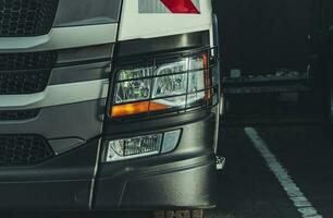 Protecting Truck Using Headlights Guard photo