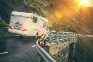 escénico la carretera casa rodante viaje foto