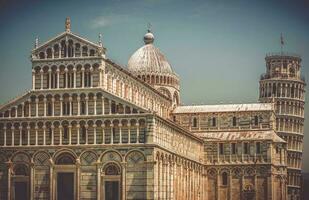 Pisa plaza dei miracoli foto