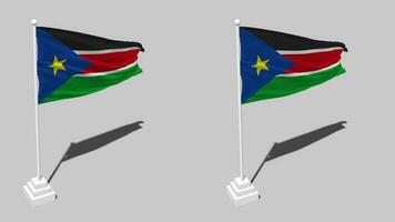 Sud Sudan bandiera senza soluzione di continuità loop agitando con polo base In piedi e ombra, isolato su alfa canale nero e bianca Opaco, pianura e urto struttura stoffa variazioni, 3d interpretazione video