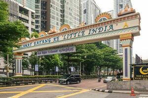 campos de ladrillos, pequeño India situado en kuala lumpur cerca kl centinela, es el más grande pequeño India en Malasia lleno con indio tiendas ese vender indio ropa, provisiones y alimento. foto