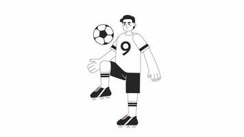 animerad bw brasiliansk fotbollsspelare. ung sportsman sparkar fotboll boll isolerat 2d animation. tecknad serie svartvit tunn linje karaktär 4k video antal fot, alfa kanal genomskinlighet för webb design