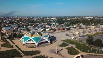 antenne panorama van taraz stad centrum, Kazachstan video