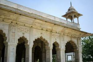 arquitectónico detalles de lal qila - rojo fuerte situado en antiguo Delhi, India, ver dentro Delhi rojo fuerte el famoso indio puntos de referencia foto