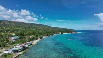 panorama do a colorida ilha do cebu a partir de acima, Filipinas aéreo video