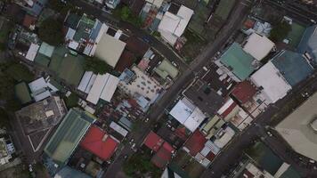 de tak av färgrik manila från ovan, filipiner video
