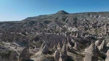 único pedras dentro Goreme nacional parque, Peru aéreo video