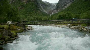 jostedalsbreen nationale parc dans vestland comté de Norvège. video