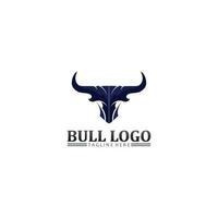 cabeza de búfalo de toro, vaca, vector de diseño de logotipo de mascota animal para búfalo de cuerno deportivo, animal, mamíferos, logotipo de cabeza, salvaje, matador