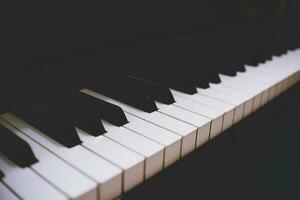 piano teclado antecedentes con selectivo enfocar. foto