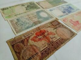 aislado dinero de Indonesia. rupia moneda foto