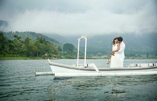 couple on teir exotic wedding day in bali photo