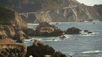 California costero autopista 1 y el Pacífico Oceano video
