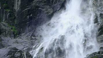 norwegisch furebergfossen Wasserfall video