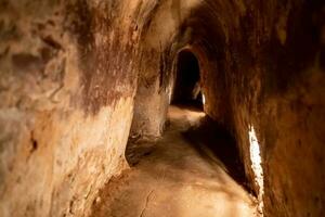 cu chi túnel, histórico famoso sitio en Vietnam guerra, Ejército cavar subterráneo excavado fuera a viviendo, ahora es patrimonio destino para viet nam viaje en Ho chi minh ciudad foto