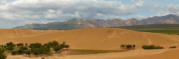 Sand dune in Elsen Tasarkhai photo