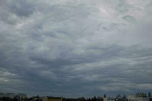 cielo en el pueblo foto