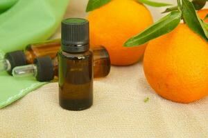 Mandarin essential oil photo