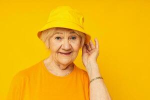 Photo of retired old lady posing face grimace joy isolated background