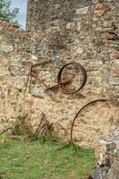 el antiguo ruinas de el pueblo oradour-sur-glane en Francia. foto