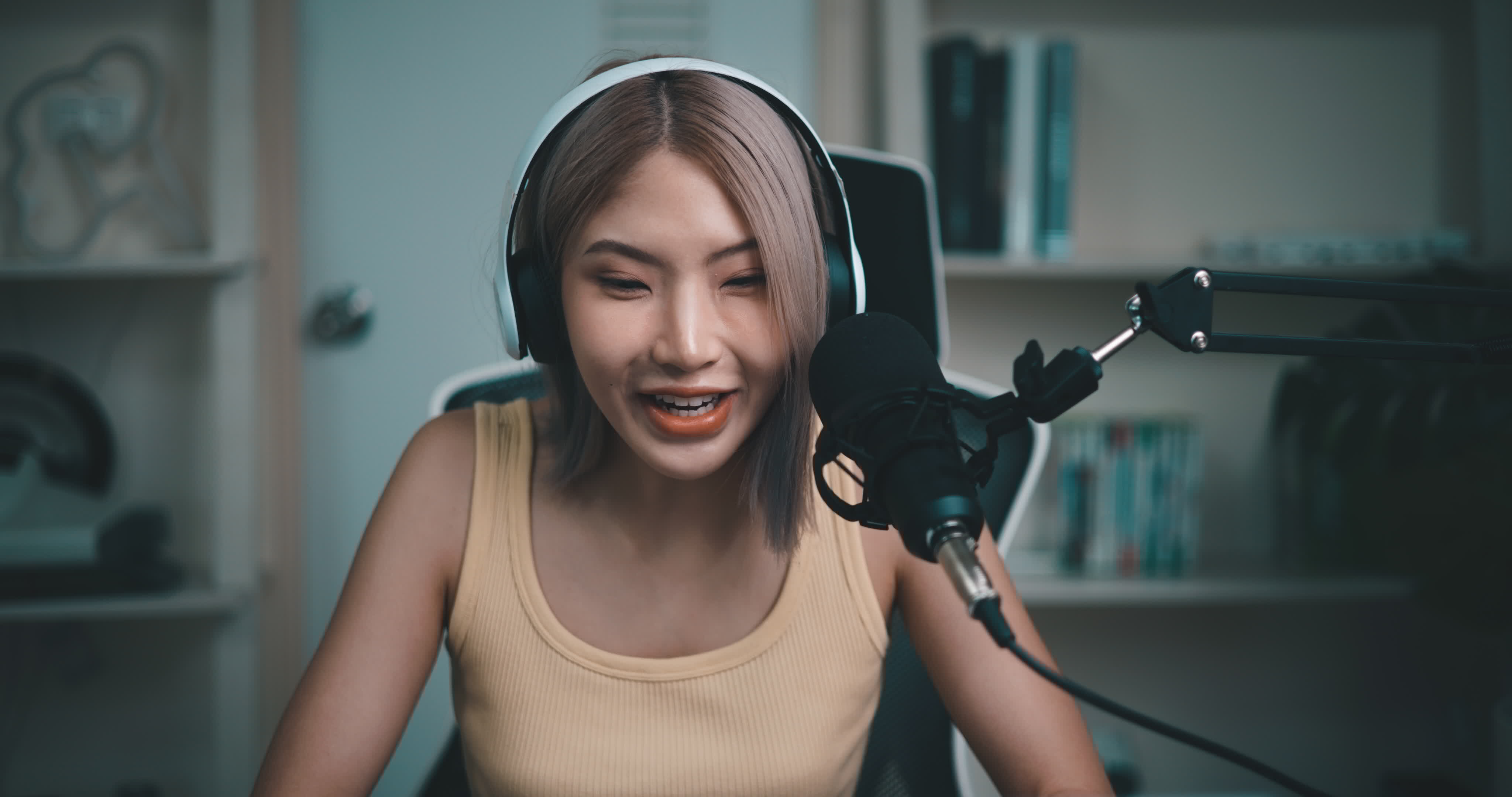 The Influencer Everyone'S Talking About: Mrsjones011 - mp2fq2n