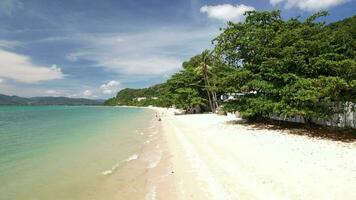 4k aereo fuco metraggio khao khad spiaggia, che, Phuket, Tailandia video