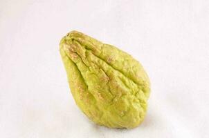 chayote vegetal aislado foto