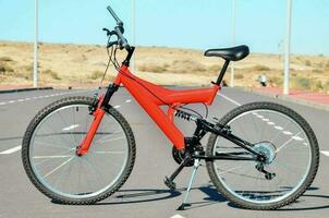 Red mountain bike photo