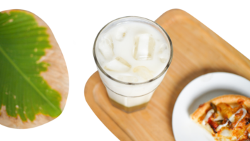 yoghurt Aan houten bord png