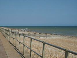 el playa en bexhill en mar foto