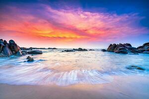 hermosa playa amanecer-olas foto