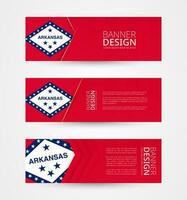conjunto de Tres horizontal pancartas con nosotros estado bandera de arkansas web bandera diseño modelo en color de Arkansas bandera. vector