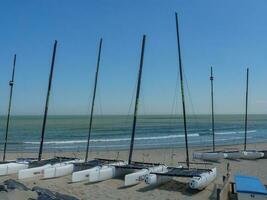 el ciudad de Ostende y el Belga costa foto