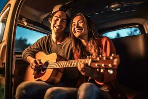 parejas sonriente con guitarra en su camioneta con generativo ai foto