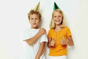 linda elegante niños posando emociones fiesta vistoso tapas aislado antecedentes inalterado foto