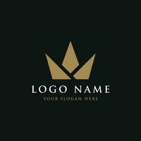 Clásico dorado real corona logo modelo diseño con elegante y lujo geométrico creativo idea.logo para negocio, belleza y salón. vector