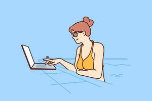 mujer persona de libre dedicación es nadando en piscina y utilizando ordenador portátil mientras haciendo trabajo terminado Internet. niña en bikini es utilizando computadora mientras trabajando como persona de libre dedicación y relajante en vacaciones a mismo tiempo. vector