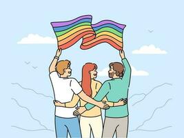 grupo de personas con lgbt bandera viaje con orgullo comunidad y admirar hermosa naturaleza. dos hombre y mujer abrazando participación lgbt bandera vocación a ser más tolerante hacia lesbianas o transexuales vector