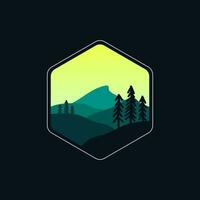 paisaje logo vector en hexágono emblema forma. eso es adecuado para logos de naturaleza amantes, aventureros, exploradores, montaña escaladores, y otros.